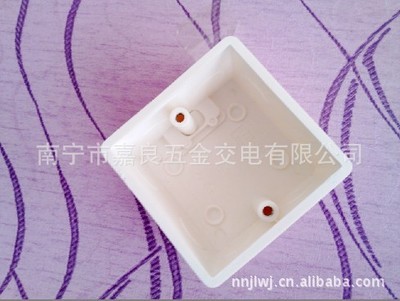 優(yōu)質(zhì)單雙86型接線盒 | 南寧市塑料建材供應與商務信息咨詢